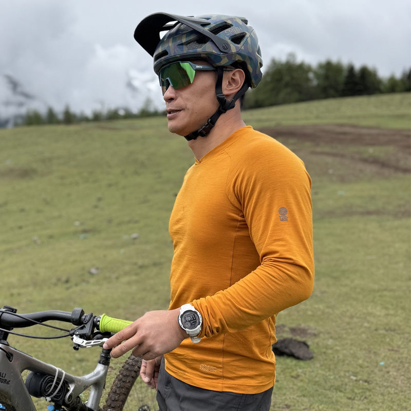 17.5μm Men‘s Long-Sleeved Merino Wool Shirt (150g)